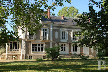 propriété à Fontainebleau (77)