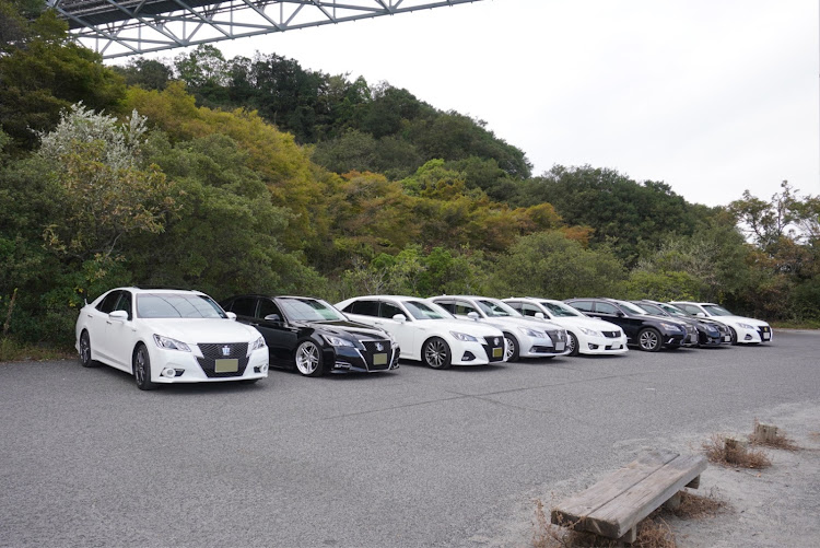 クラウンアスリートのJun Style・『KAZUアングル普及委員会』・サンルーフ越しシリーズ・因島大橋に関するカスタム事例の投稿画像2枚目