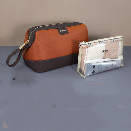 Title 4, Large Capacity Portable Travel Storage Bag. Kee...