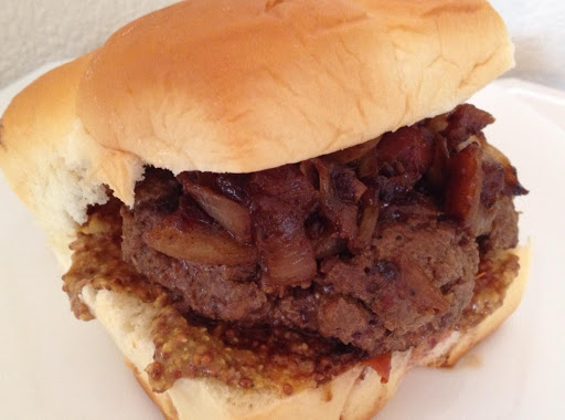 Sirloin sliders topped with their simmered sauce of carmelized peppers and onions,on toasted hawaiian rolls.