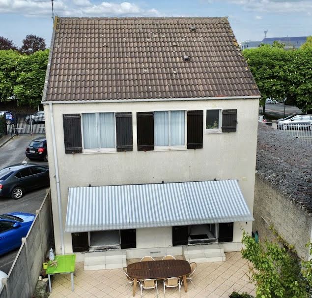Vente maison 5 pièces 105 m² à Noisy-le-Sec (93130), 389 000 €