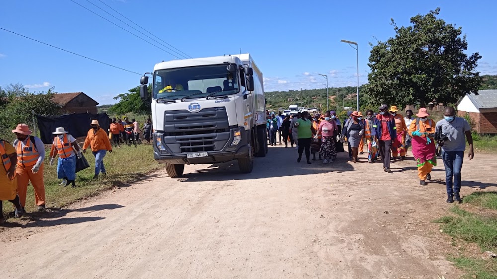 New beginning as waste removal truck roars into villages - Vimarsana News