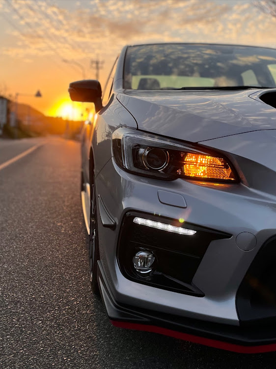 WRX S4の夕日を求めて🚙💨・海までドライブ🚙💨・ゴルフの練習は私にとってジム通い・いつものコンビニで反省会ができないに関するカスタム事例の投稿画像5枚目