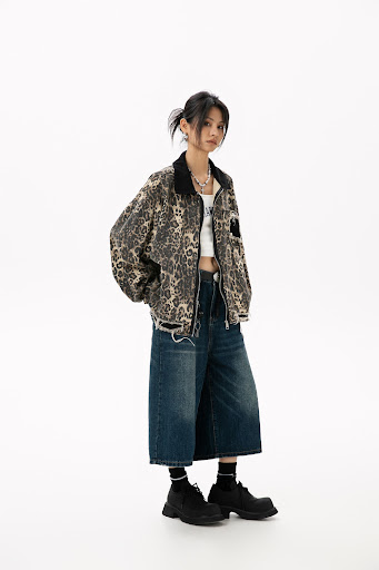 Title 13, Vintage Leopard Print Washing Water Denim Jacke...