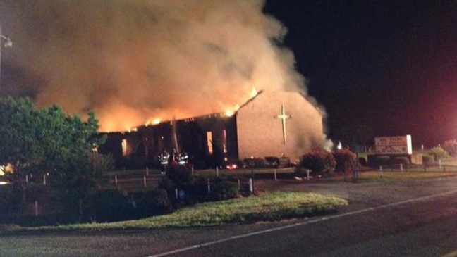 Fire brings up old memories as investigators continue work at Mt. Zion AME  | WCIV