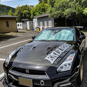 NISSAN GT-R R35