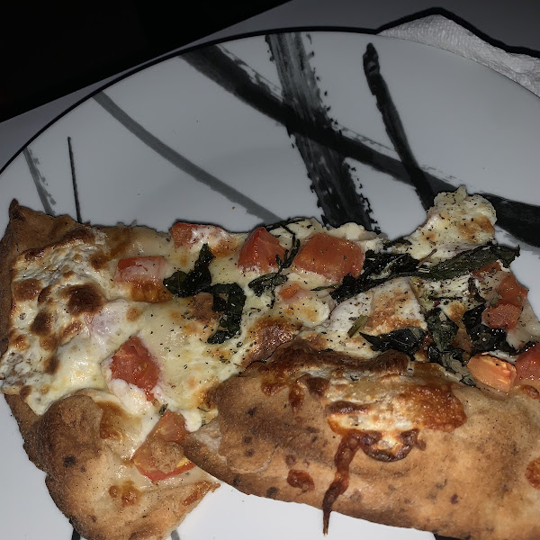 Gluten free margerita pizza