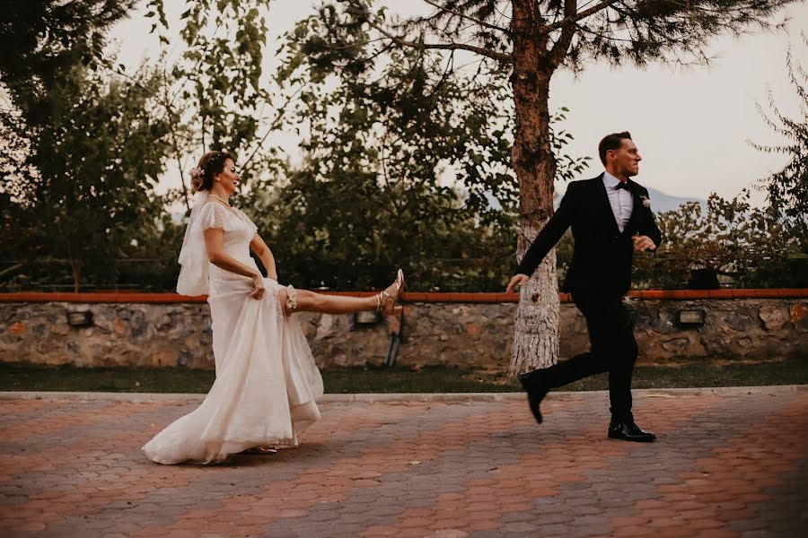 Bröllopsfotograf Ata Can Ekşi (eksiwed). Foto av 8 april 2020