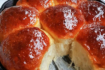 No Knead Easy Dinner Rolls