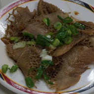 牛老二牛肉麵館(興中本店)