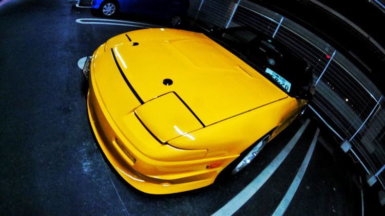180SXの魚眼レンズ・立体駐車場・黄色に関するカスタム事例の投稿画像1枚目