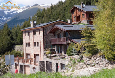 Chalet avec terrasse 13