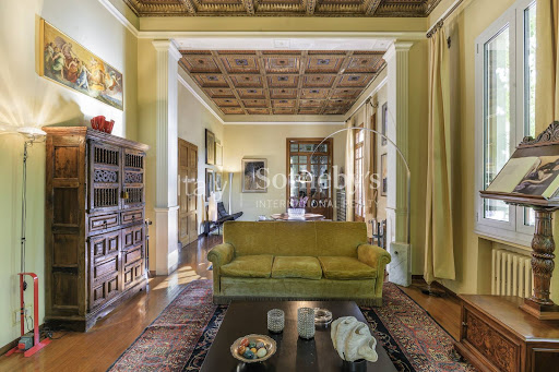 Villa 5
