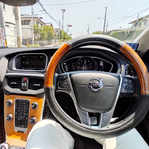 V40 Mb4164tの内装 ボルボ ボルボv40 社用車 かわいいに関するカスタム メンテナンスの投稿画像 車のカスタム情報はcartune