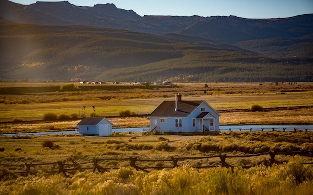 a rural home signifying working anywhere