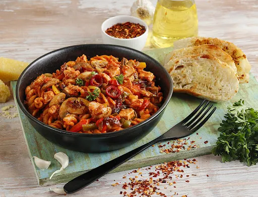 Pasta Di Pollo Piccante (Chicken, Spicy) (Fusilli)