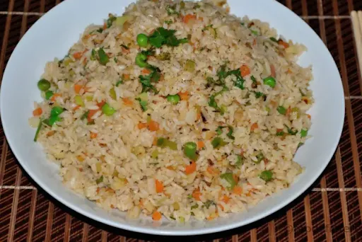 Veg Hakka Fried Rice