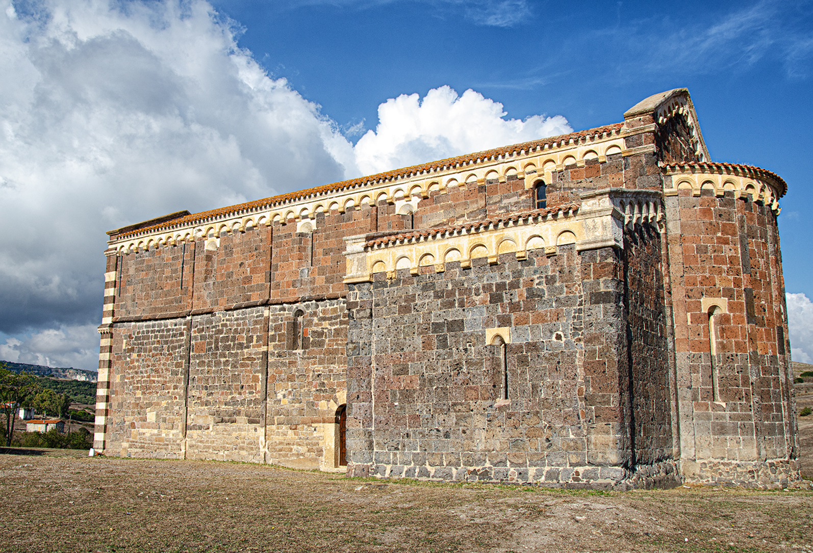 San Pietro delle Immagini presso Bulzi (Sardegna) di Nostradamus