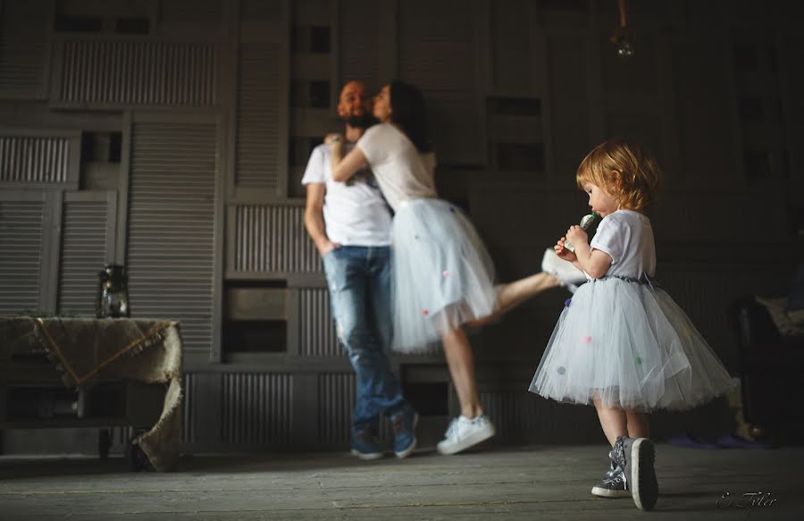 Pulmafotograaf Evgeniy Tayler (ilikewed). Foto tehtud 2 juuni 2016