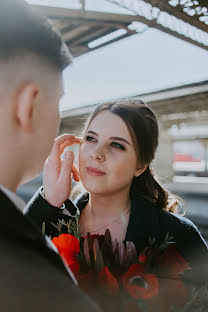 Wedding photographer Nadine Petrenko (pictureswithlove). Photo of 25 April 2022