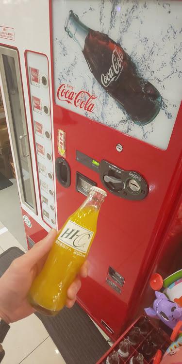 AZ-オフロードの広域走航隊アルカディア・レトロ自販機・アップガレージ・ゆめタウン・two-kに関するカスタム事例の投稿画像11枚目