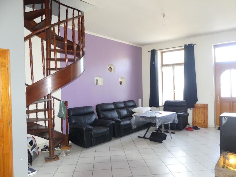 Vente maison 7 pièces 151 m² à Abbeville (80100), 212 000 €