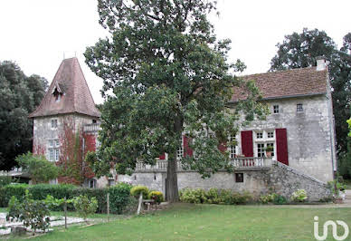 House with pool and terrace 4