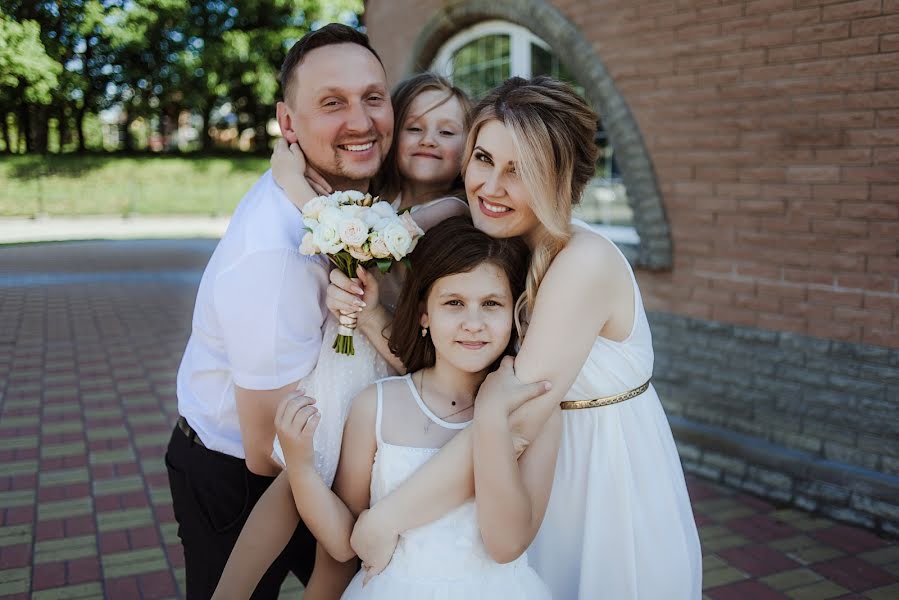 Svatební fotograf Nika Goleva (nikoll). Fotografie z 29.května 2019