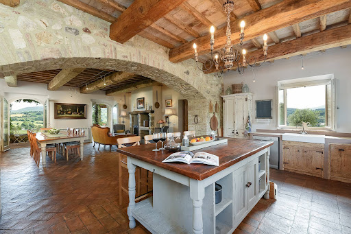 Villa with pool and terrace 3