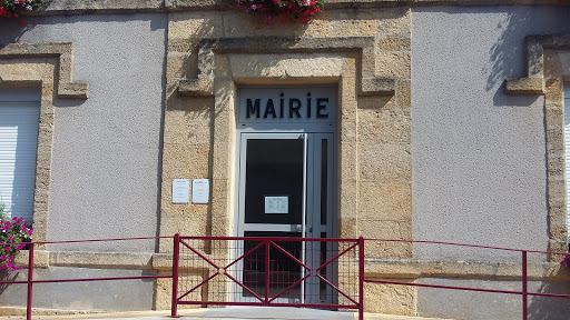 Mairie De Champs Sur Layon