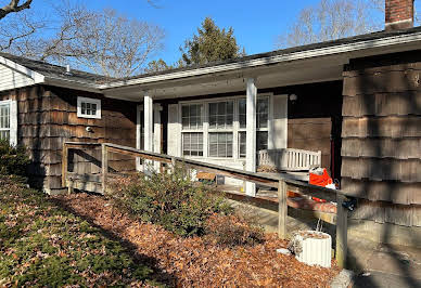 House with pool 2