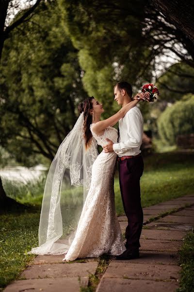 Fotógrafo de casamento Kristina Nevskaya (kristinanevskaya). Foto de 13 de outubro 2018