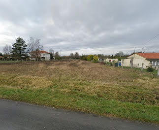 terrain à Saint-Sever-de-Saintonge (17)