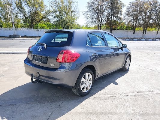 продам авто Toyota Auris Auris фото 3