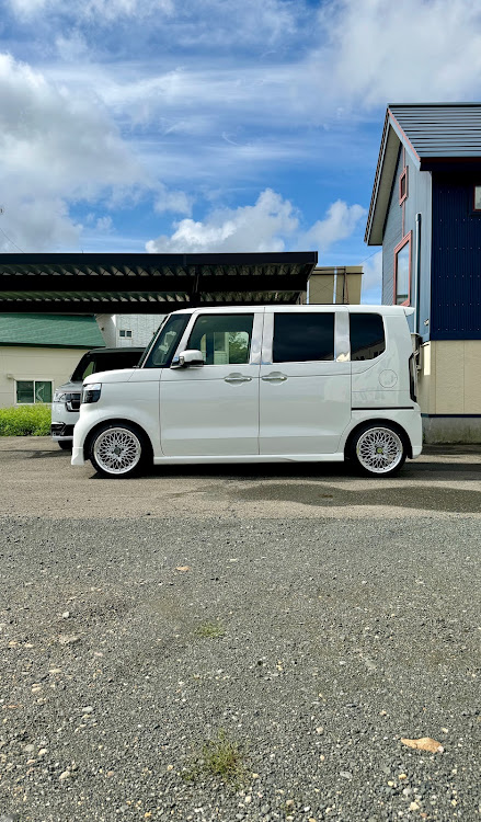 Nボックスカスタムのお盆休み終了・SSRフォーミュラーメッシュ・ブリッツ車高調・洗車に関するカスタム事例の投稿画像6枚目