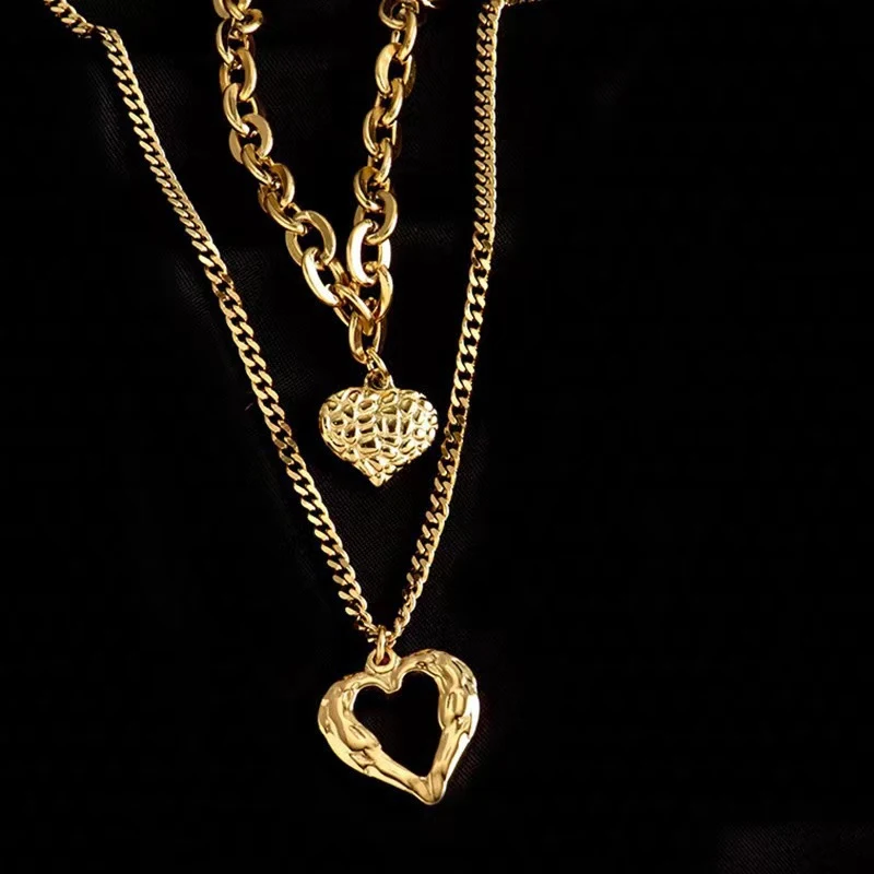 Titanium stalen engelenvleugels liefde ketting voor dames. Prachtige sieraden, een symbool van liefde en elegantie. Perfect cadeau voor haar.