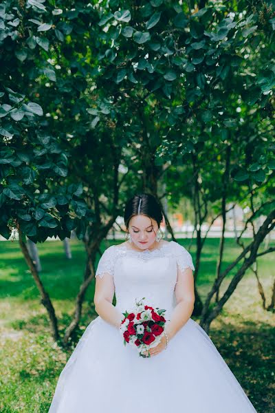 Wedding photographer Adelika Rayskaya (adelika). Photo of 16 October 2017