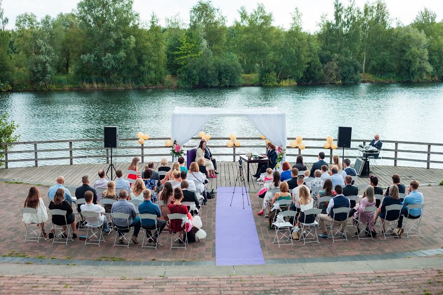 Fotógrafo de bodas Yuliya Borisova (juliasweetkadr). Foto del 17 de noviembre 2018