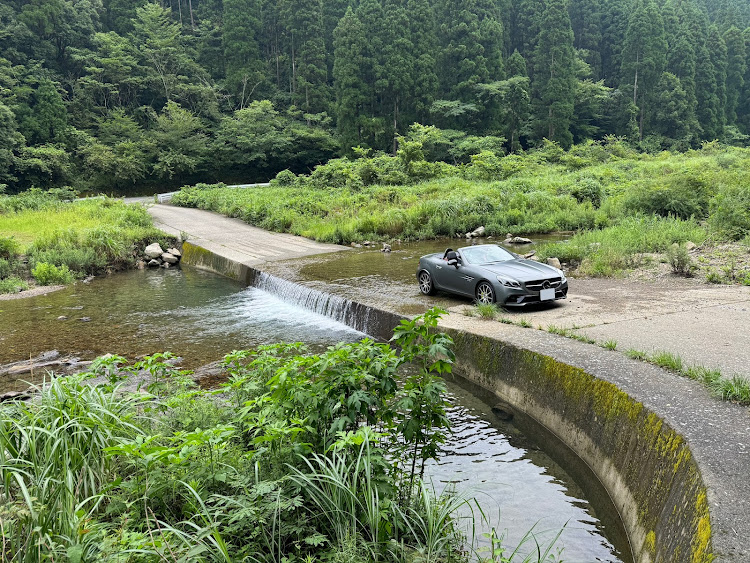 SLCのオープンカーバカ‼️😆・映画観にドライブ🚗🎬・宮崎　洗い越し・道の駅 フェニックス・サンビーチ一ッ葉に関するカスタム事例の投稿画像3枚目