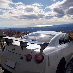 NISSAN GT-R R35