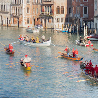 Babbi in gondola di 