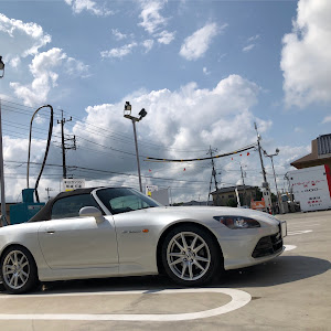 S2000