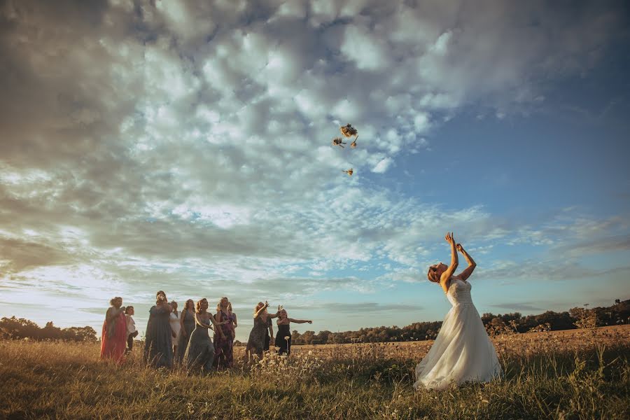 Wedding photographer Bertrand Roguet (piranga). Photo of 3 September 2023