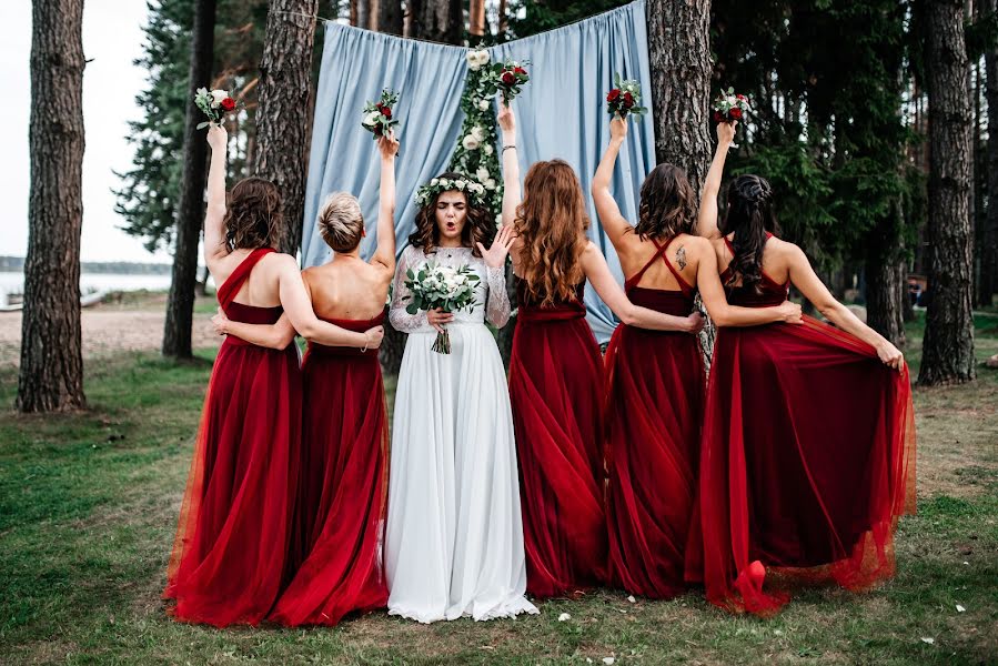 婚禮攝影師Anastasiya Lesnova（lesnovaphoto）。2018 11月1日的照片