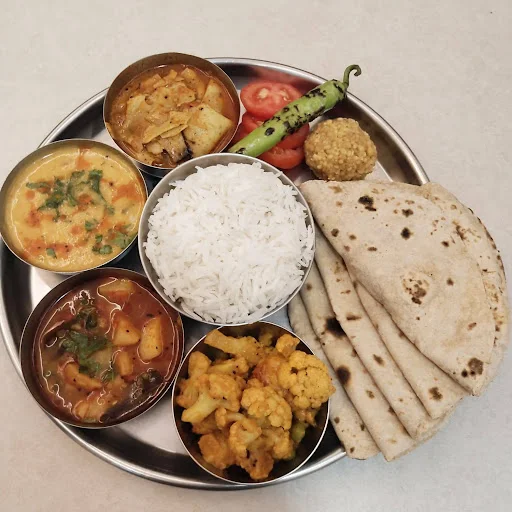 Veg Thali Large