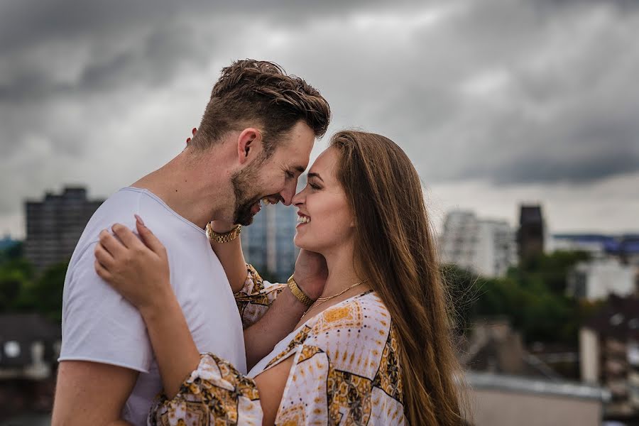 Fotógrafo de casamento Nadine Lotze (lumoid). Foto de 29 de janeiro 2022