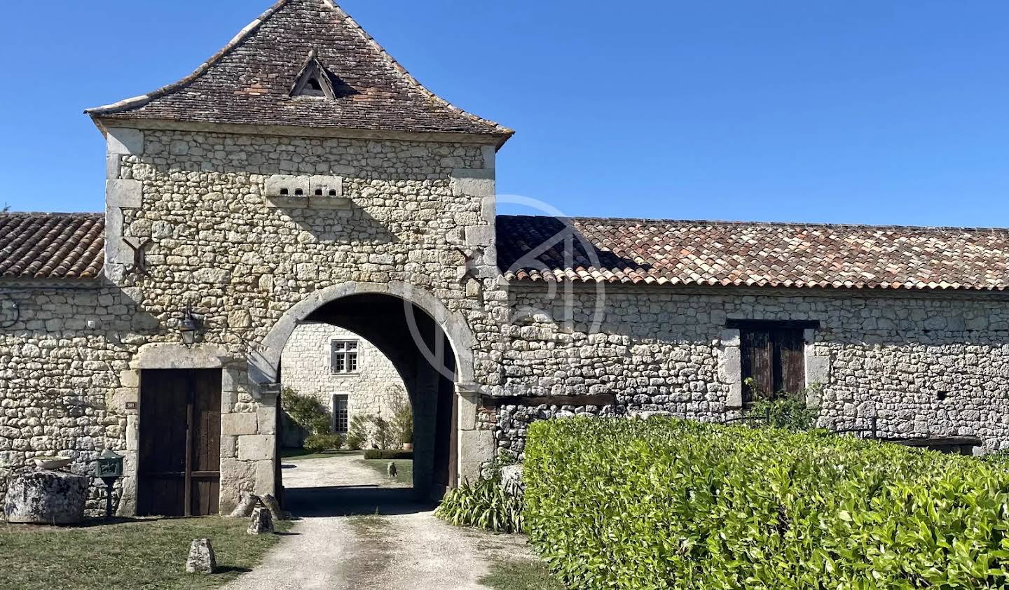 House with pool Duras