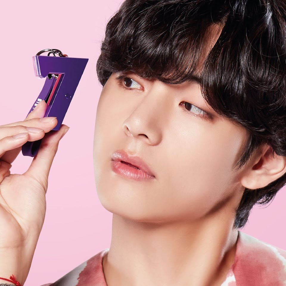 V Is Fulfilling BTS's Endorsement Contracts In The Most LeJindary Ways