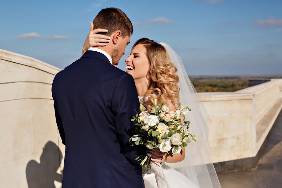 Fotógrafo de bodas Svetlana Surkova (anessy). Foto del 4 de octubre 2016