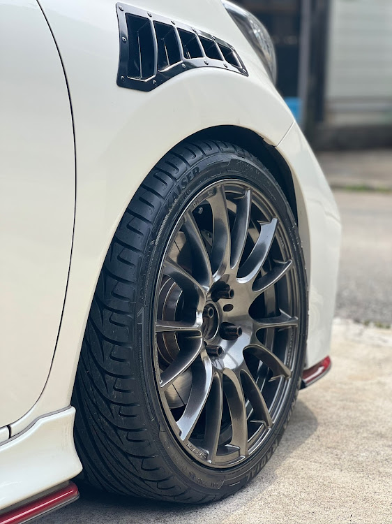ノートのホイール売ります！・ウェッズスポーツ・kenda kr20・熱中症に気をつけて!!に関するカスタム事例の投稿画像1枚目